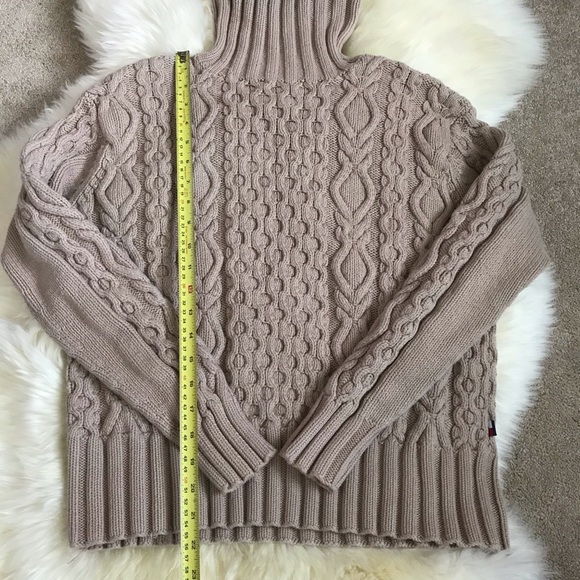 TOMMY HILFIGER Hand Knit Sweater -L - Picture 4 of 8